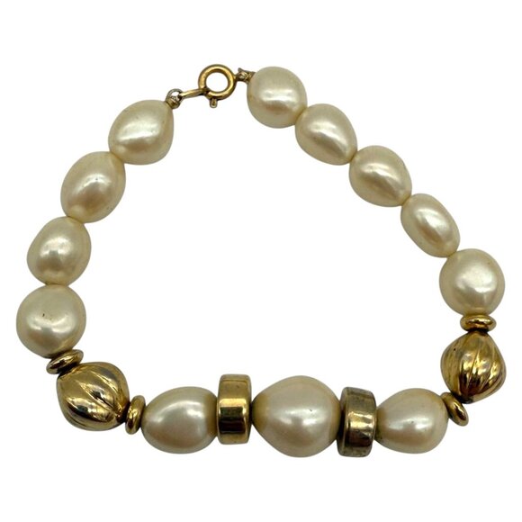 Vintage Trifari Faux Pearl & Gold-Tone Beaded Bracelet With Lobster Clasp 7" Ele - Picture 2 of 11
